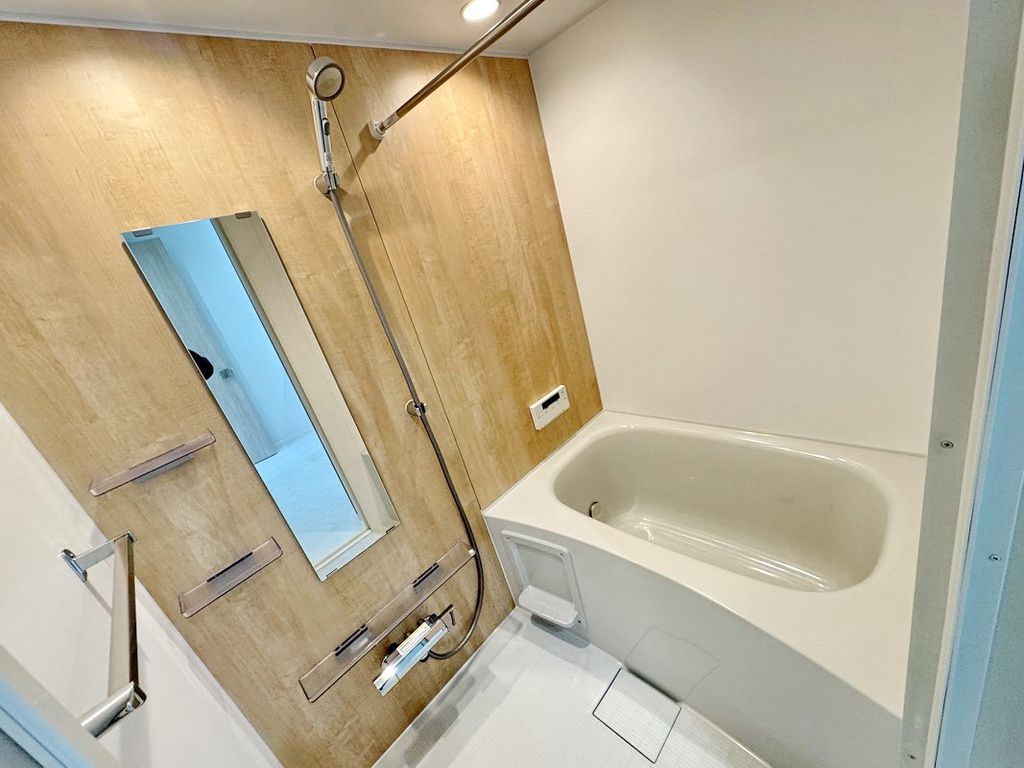 バス・シャワールーム　バス