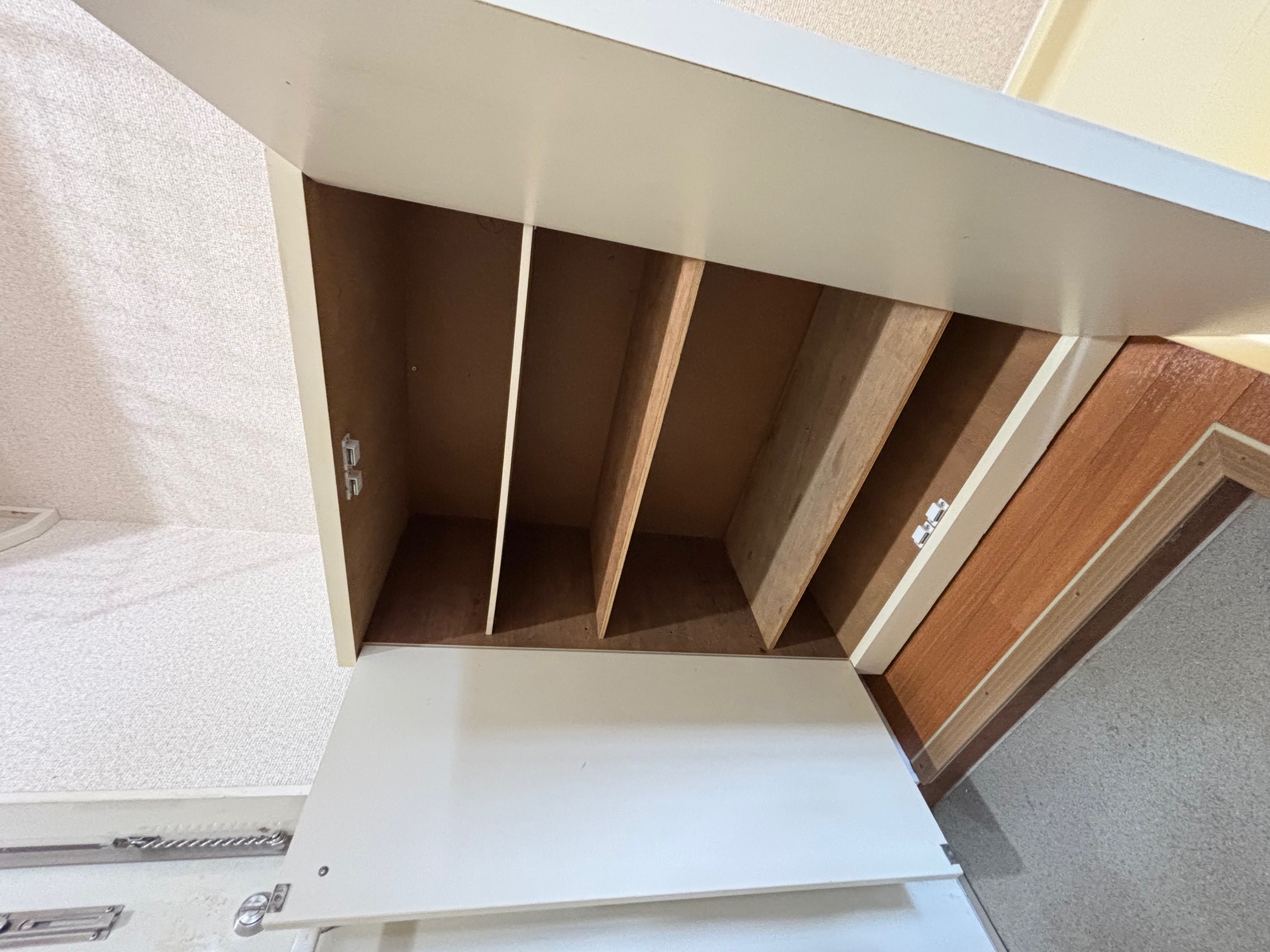 玄関　※別部屋写真