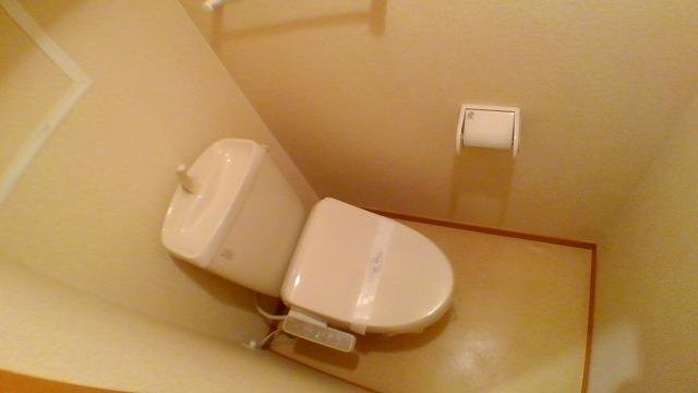 トイレ　ゆったりとした空間のトイレです