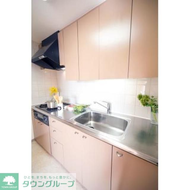 キッチン　※写真は同タイプ住戸です。