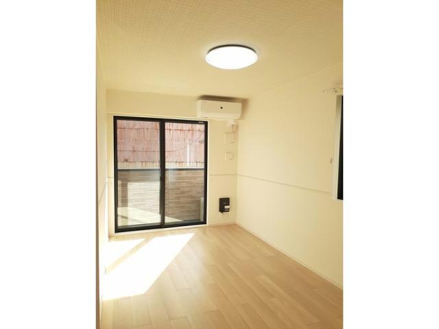 居室・リビング　同型別建物