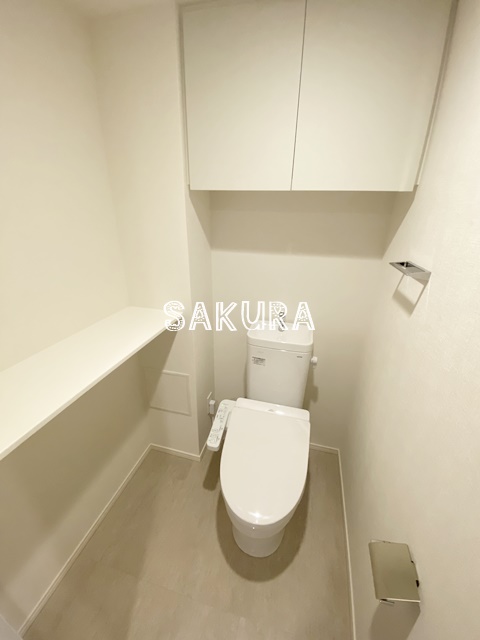 トイレ　嬉しい温水洗浄便座♪