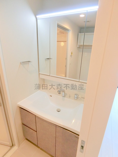 洗面設備　洗面脱衣所　独立洗面台