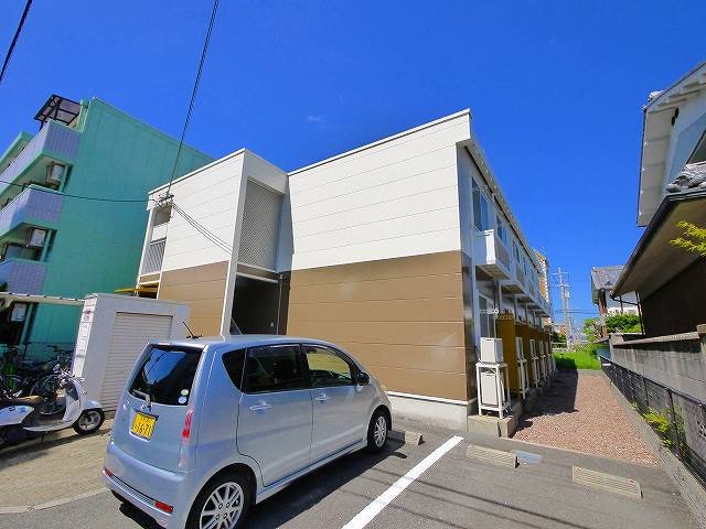 建物外観　建物外観を気になさる方へ、見た目の良い物件です