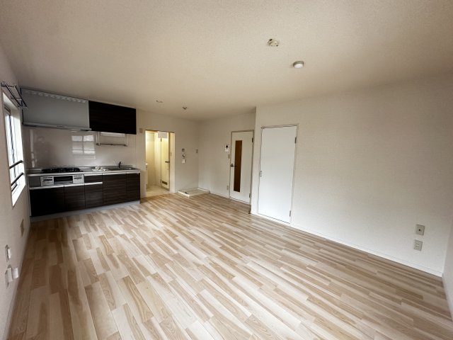 居室・リビング　※別部屋参考写真