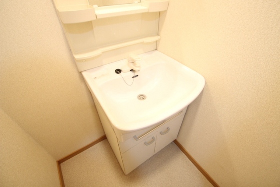 洗面設備　※別部屋の写真です