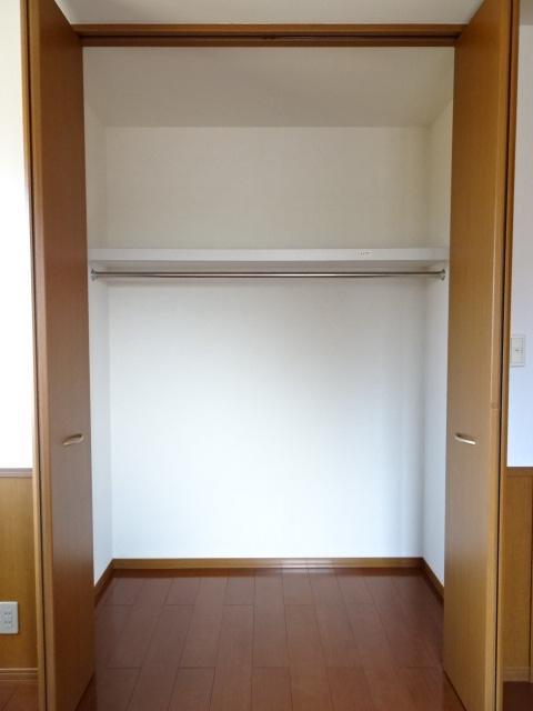 収納　（203号室の写真です）