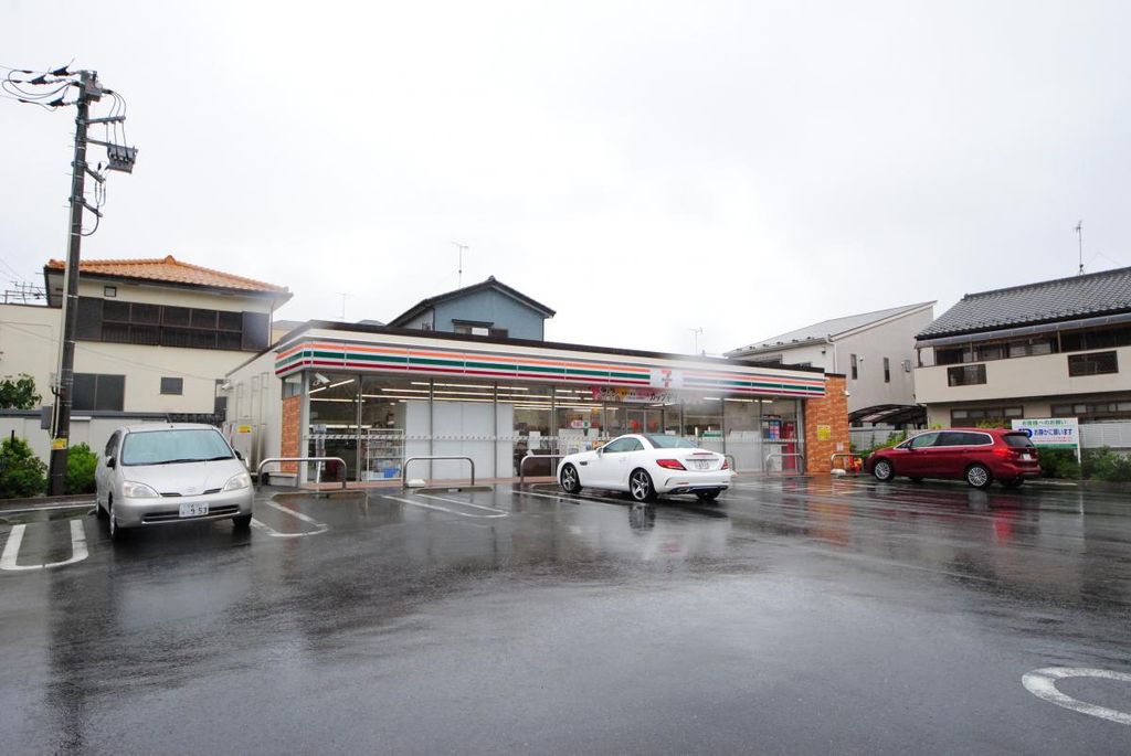 コンビニ　セブン-イレブン さいたま櫛引２丁目店（コンビニ）まで270m