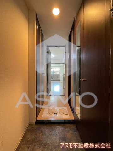 玄関　同マンション別部屋参考写真