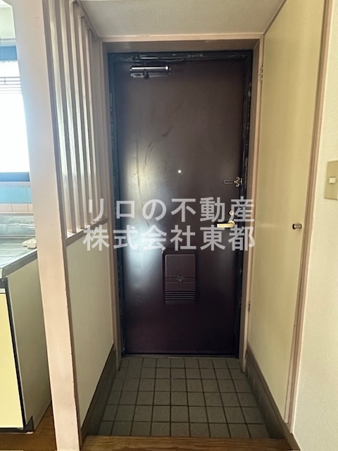 玄関　下駄箱付なので、玄関はいつでもスッキリ片付きますね☆