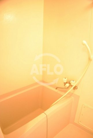 バス・シャワールーム　プレミアム本町　バスルーム