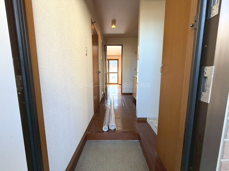 玄関　※同建物角部屋参照