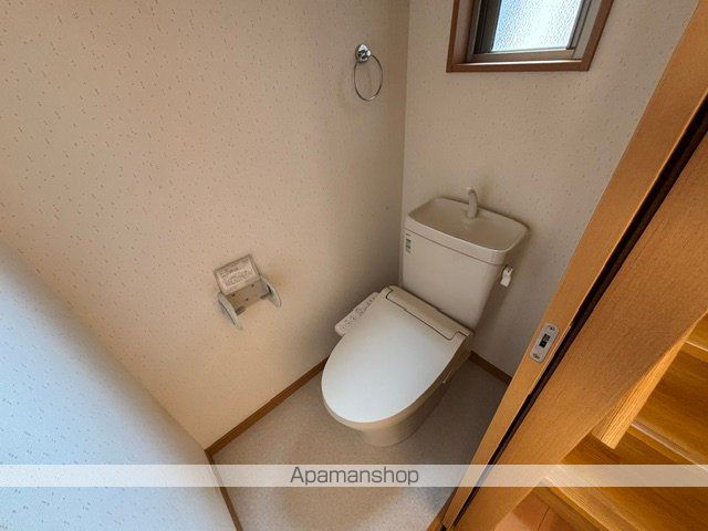 メゾン・ルミエールのトイレ写真
