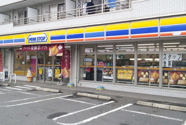 コンビニ　ミニストップ 川崎井田店（コンビニ）まで302m