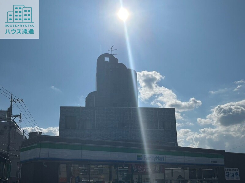 コンビニ　ファミリーマート喜々津駅前店（コンビニ）まで456m