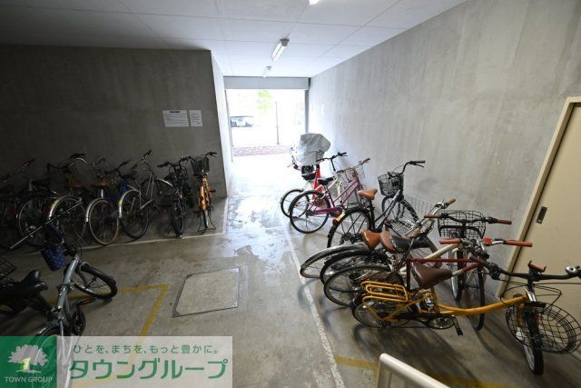駐車場　駐輪場