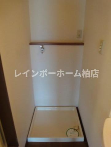 その他設備　室内洗濯機置き場です