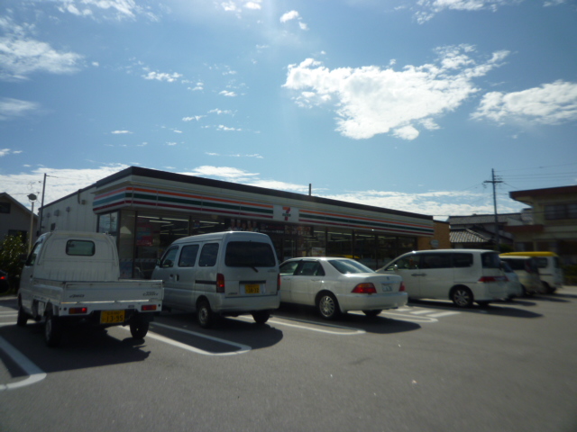 コンビニ　セブンイレブン 飯田切石店（コンビニ）まで205m