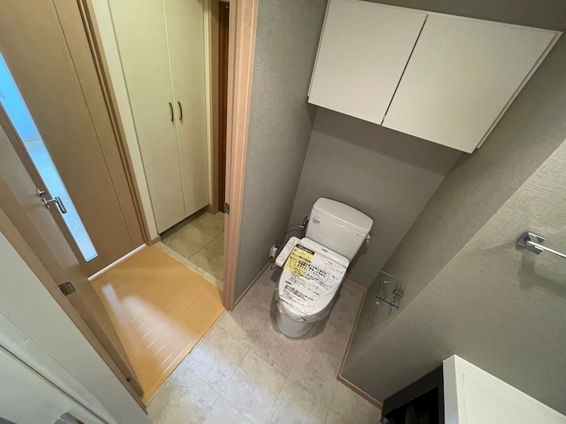 トイレ　別部屋写真