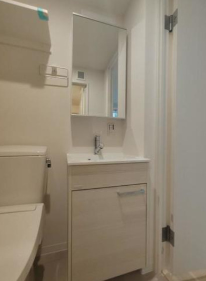 洗面設備　別部屋の画像を使用しております。