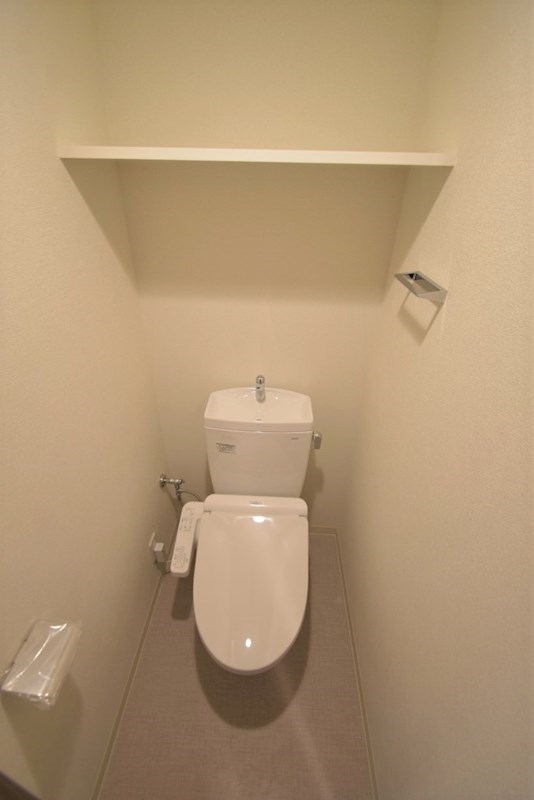 トイレ　同施工会社の同仕様写真です。