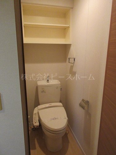 トイレ　※別号室参考写真