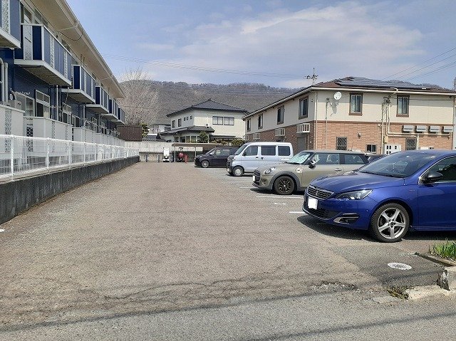 駐車場　カースペースがあります