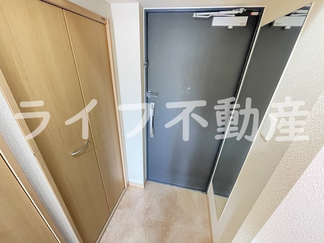 玄関　ゆったりとした玄関です