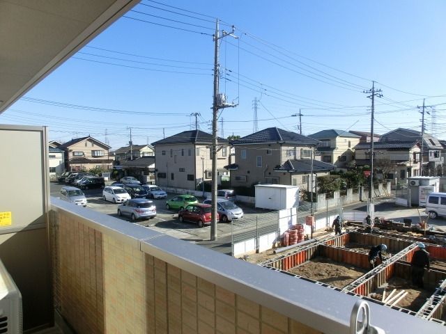 眺望　バルコニーからの羨望