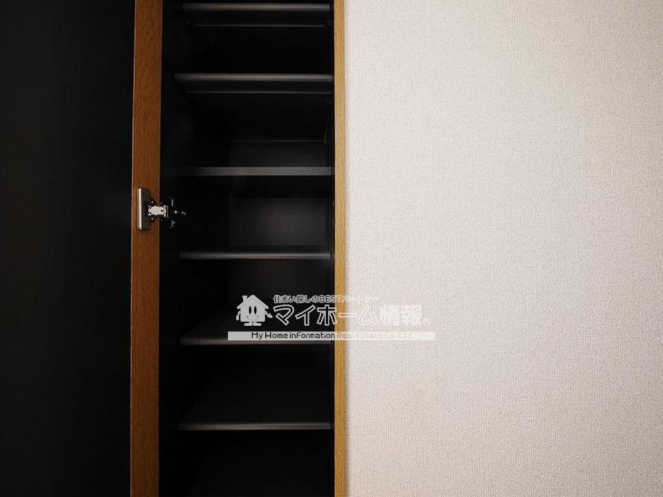 収納　シューズボックスのおかげで玄関がいつも片付きます