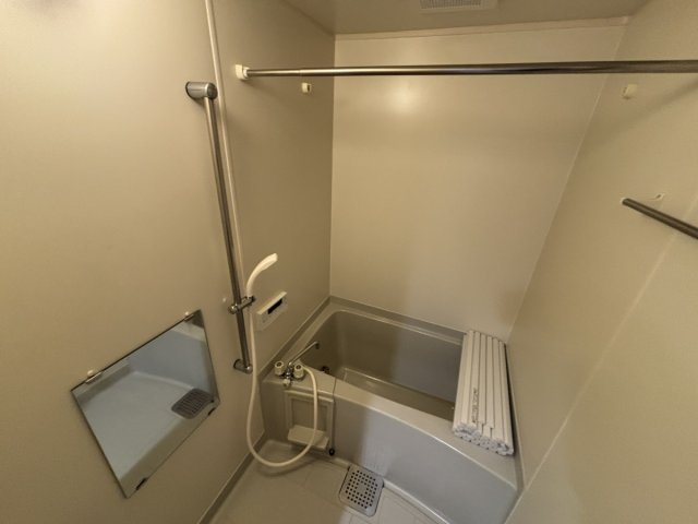 バス・シャワールーム　追い焚き機能付きでいつでも温かいお風呂に入れます♪新潟の寒い