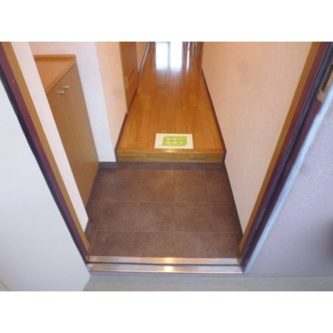 玄関　別部屋参照