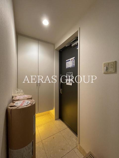 玄関　別部屋同仕様