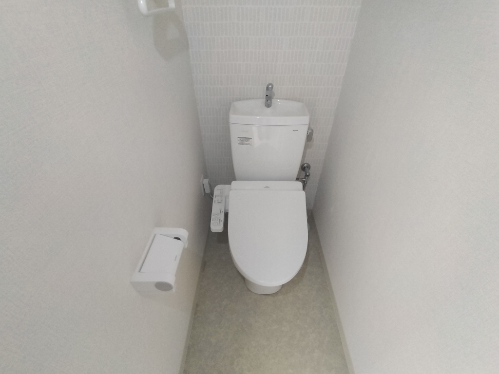 フォーリアライズ昭和南通2のトイレ写真