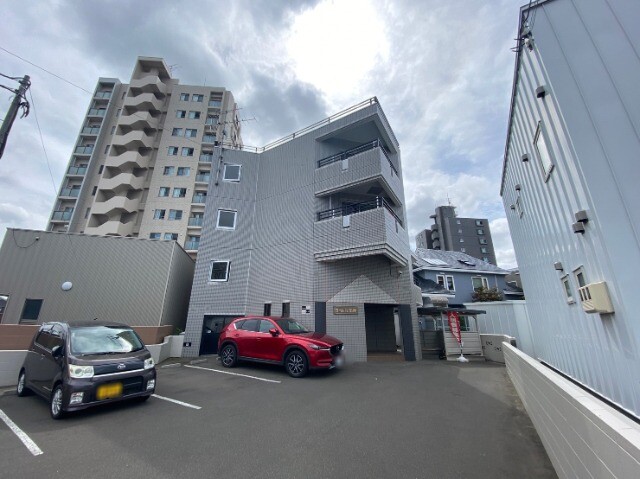建物外観　札幌市東区北１８条東「カーム北１８条」