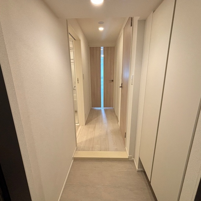 玄関　※写真は同タイプ住戸です。