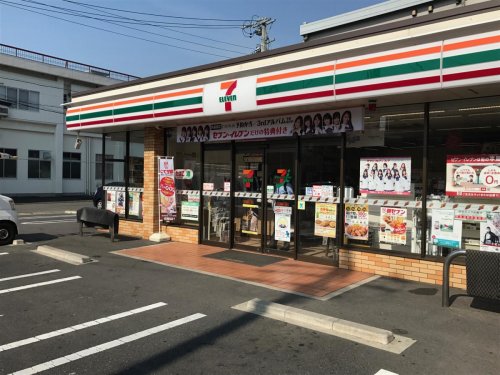 コンビニ　セブンイレブン 名古屋露橋1丁目店（コンビニ）まで625m
