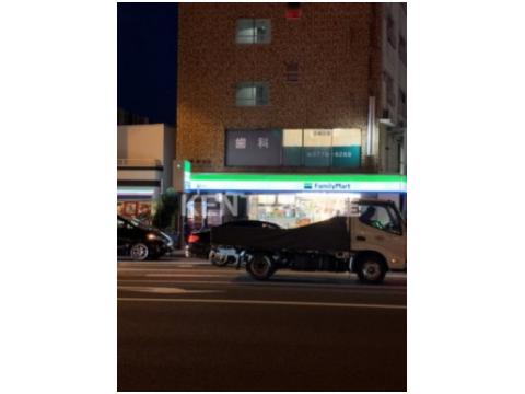 コンビニ　ファミリーマート 東馬込店（コンビニ）まで490m