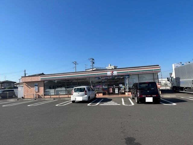 コンビニ　セブンイレブン岩沼相の原２丁目（コンビニ）まで350m