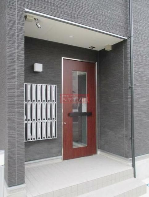 エントランス　同建物参考写真