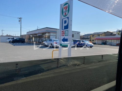 コンビニ　セブンイレブン 江南前飛保町店（コンビニ）まで709m