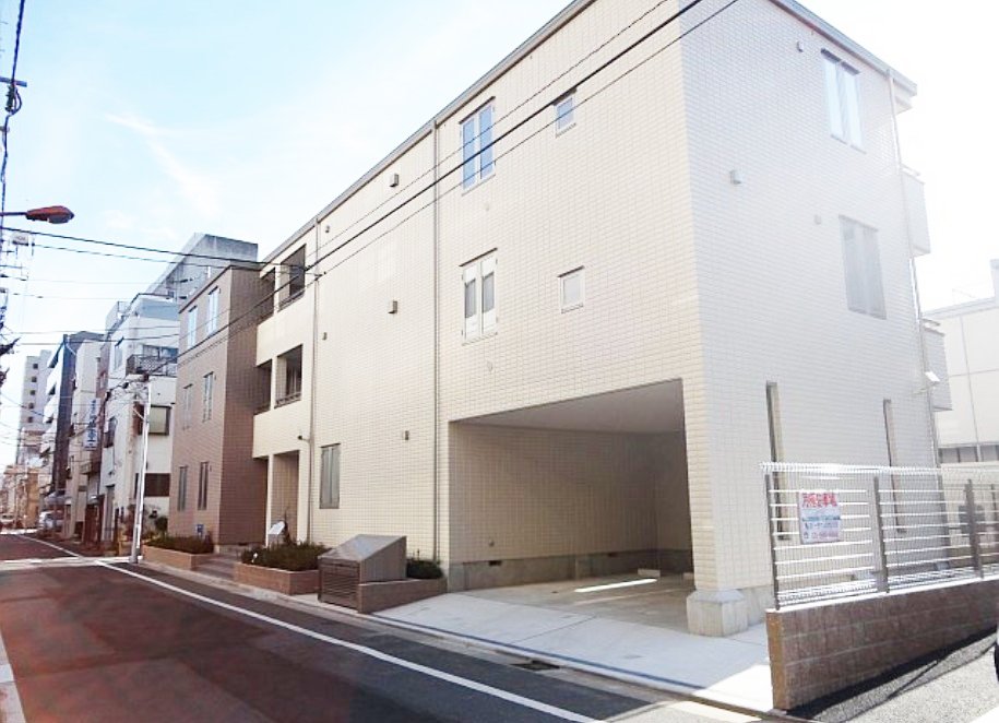 建物外観　★外壁タイル張り★