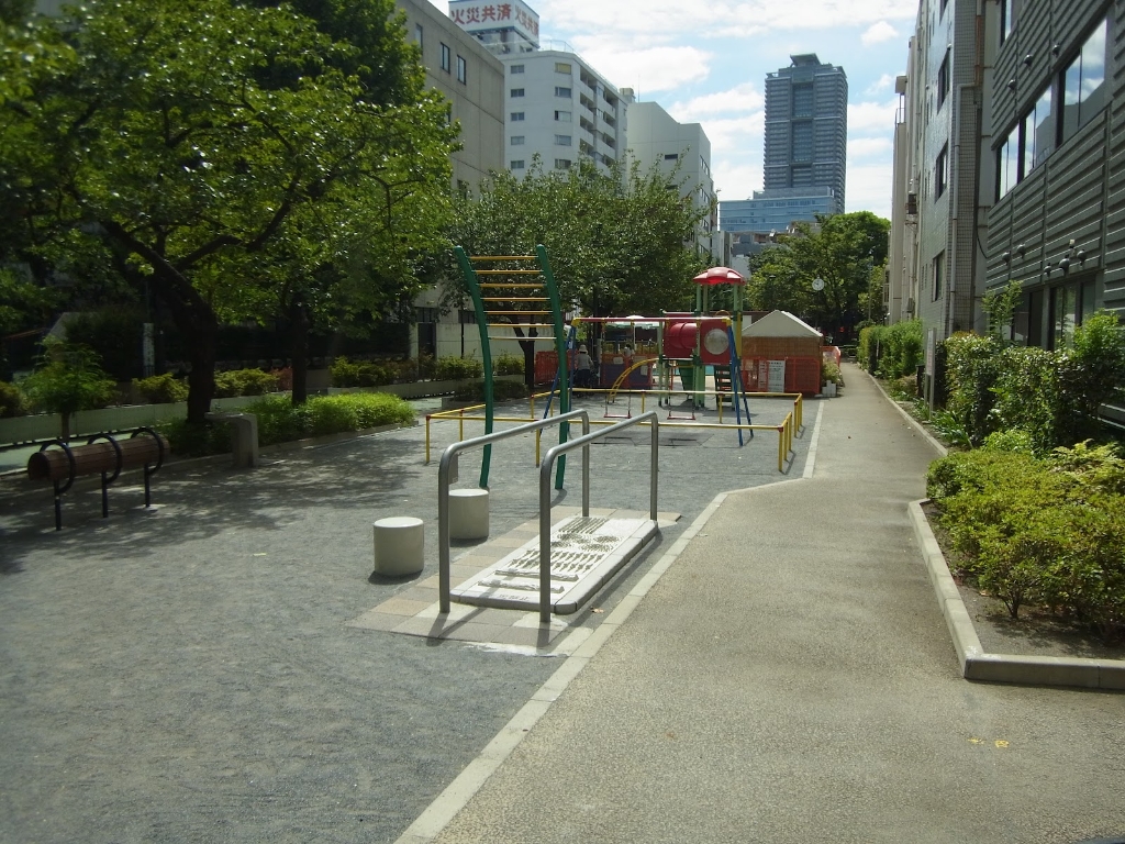 公園　久松児童公園（公園）まで189m