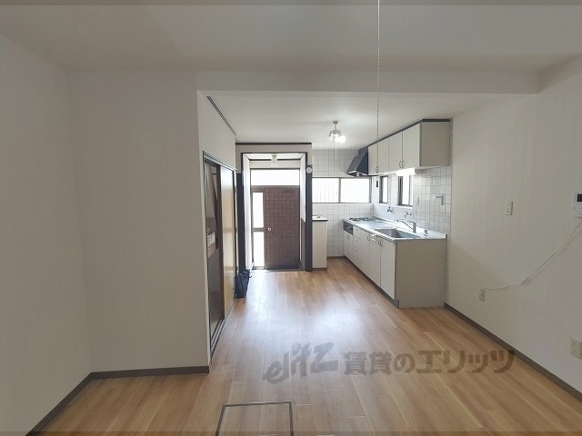 居室・リビング　リビング