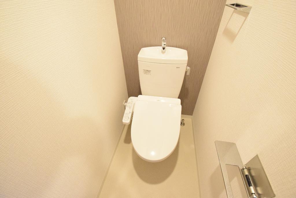 トイレ　シャワー付トイレ