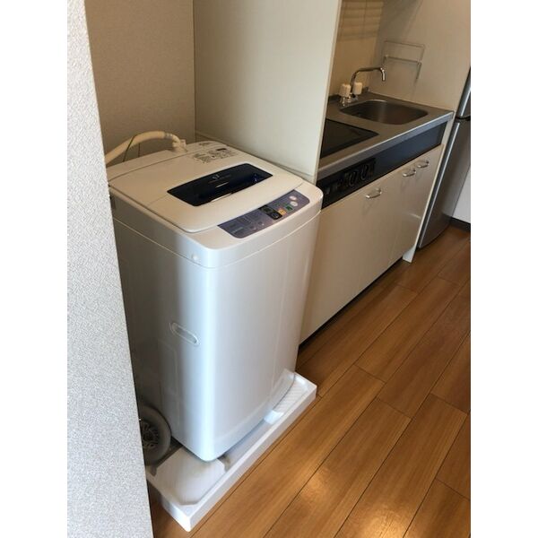 その他部屋・スペース　洗濯機備え付き