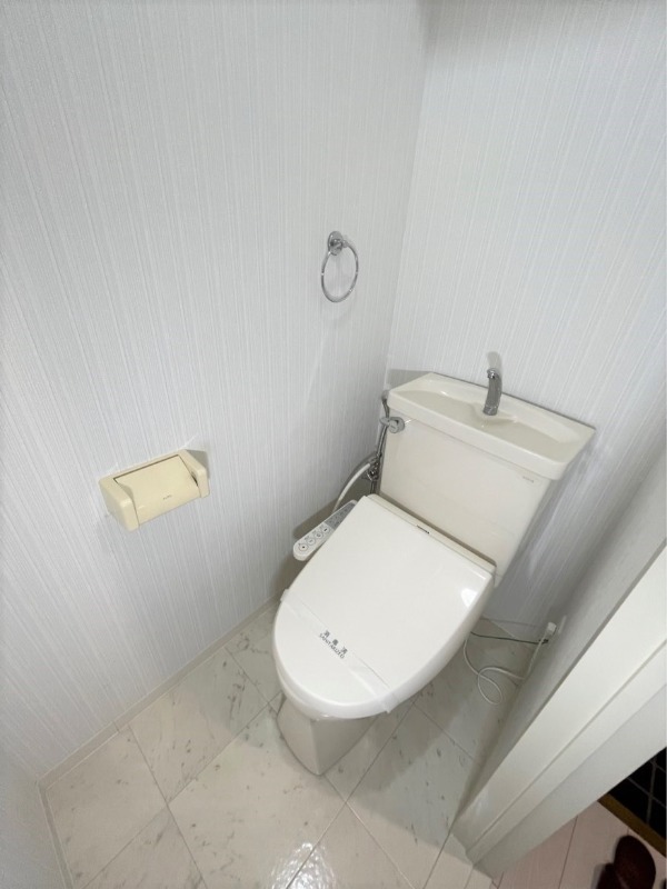トイレ　※他部屋参考写真