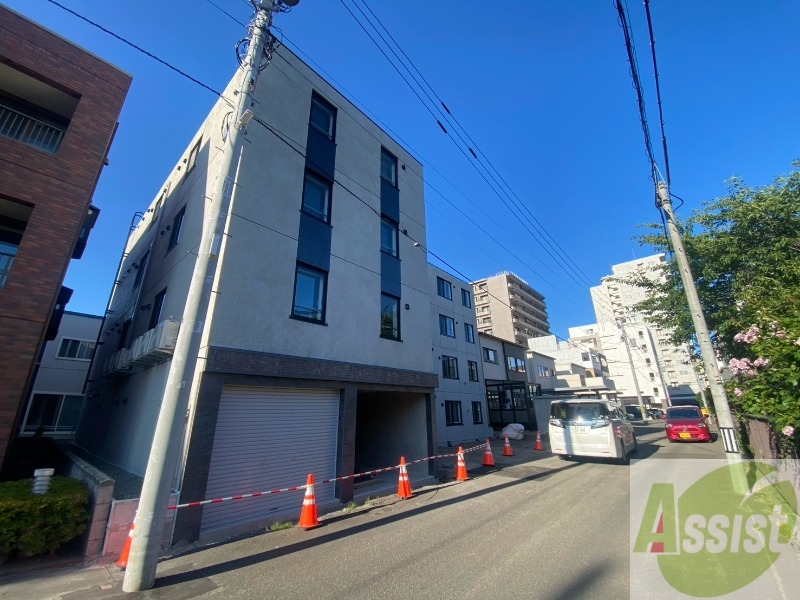 建物外観　札幌市中央区南１１条「アーバス西線１１条」