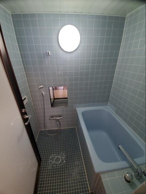 バス・シャワールーム　別部屋参考写真