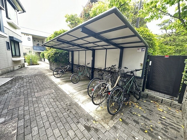 その他共有部分　駐輪場！